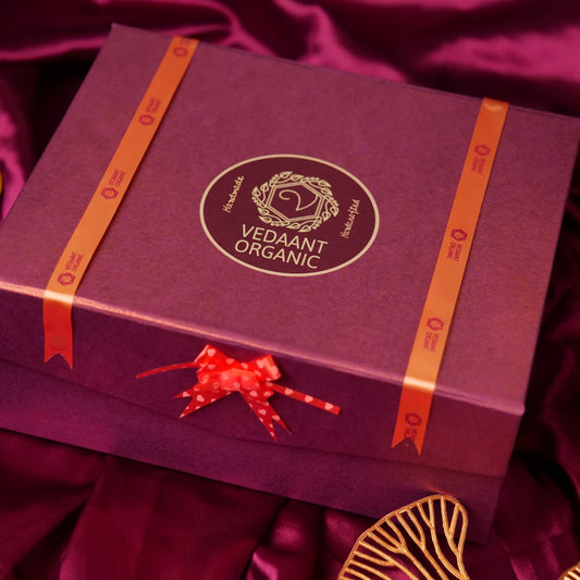 VO Gift Hamper Natural Essence 1